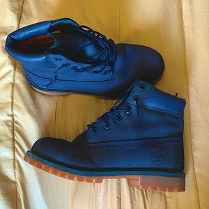 Navy blue timberlands